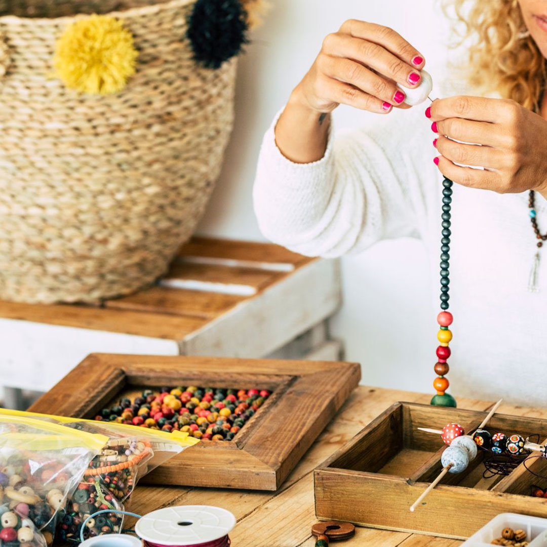 escapade tunisie corporate atelier bijoux lithotherapie